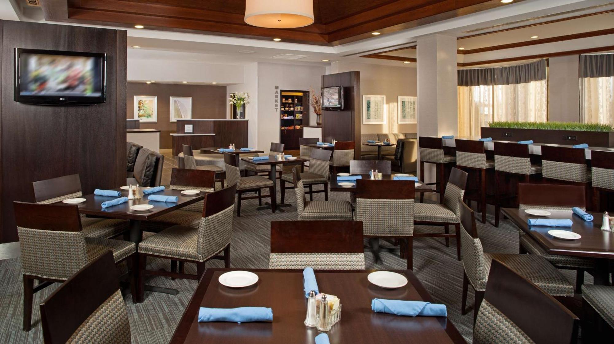 Doubletree By Hilton Hotel Chicago Wood Dale - Elk Grove Exterior foto