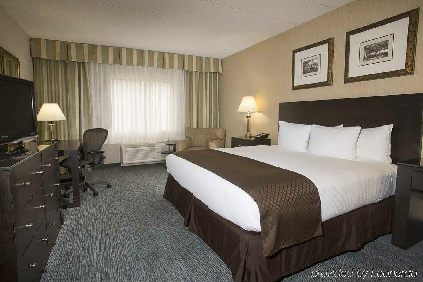 Doubletree By Hilton Hotel Chicago Wood Dale - Elk Grove Exterior foto